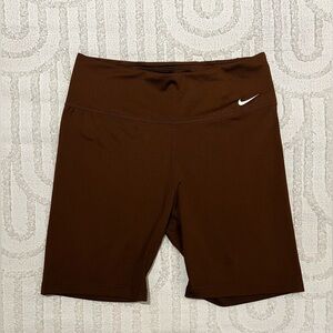 Mocha brown, Nike bike shorts 🤎
